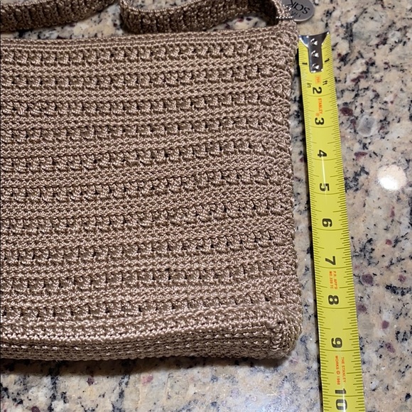 22:07 - The Sak Crochet Handbag - Picture 4 of 15
